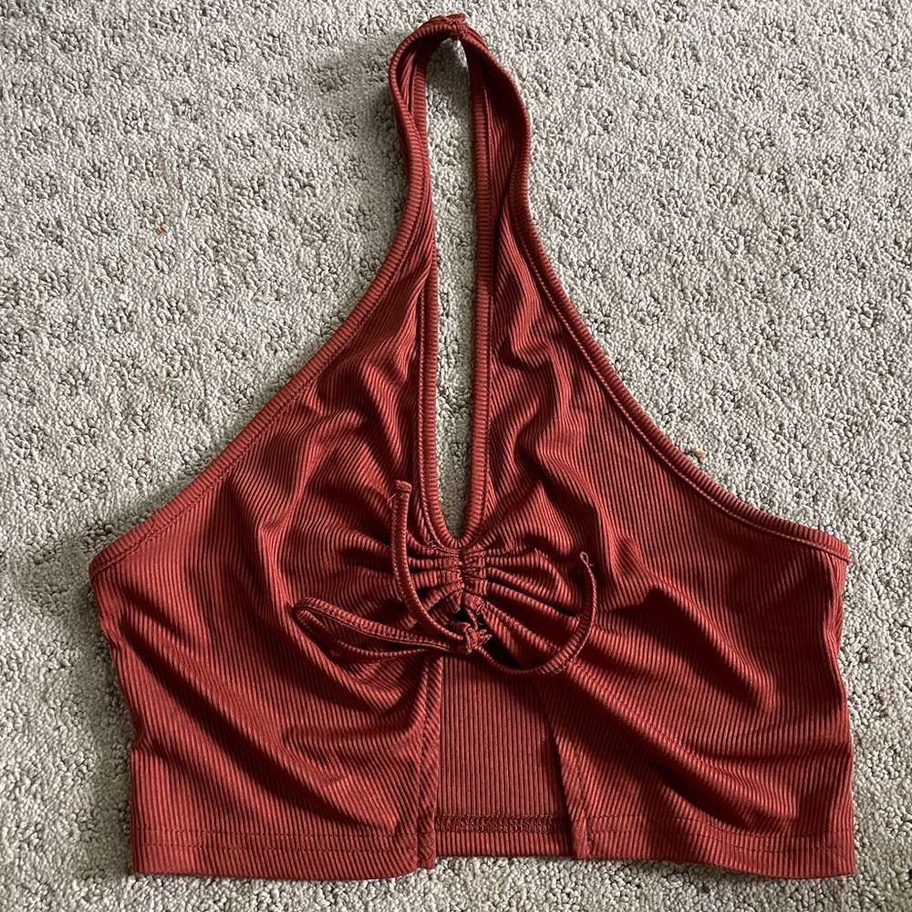 Assorted Crop Top Bundle - Picture 7 of 9